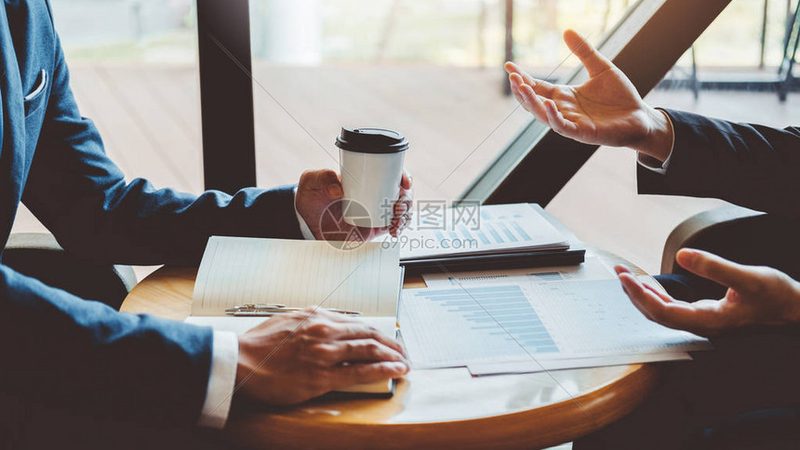 战略咨询实施：揭秘其优缺点与实施要点